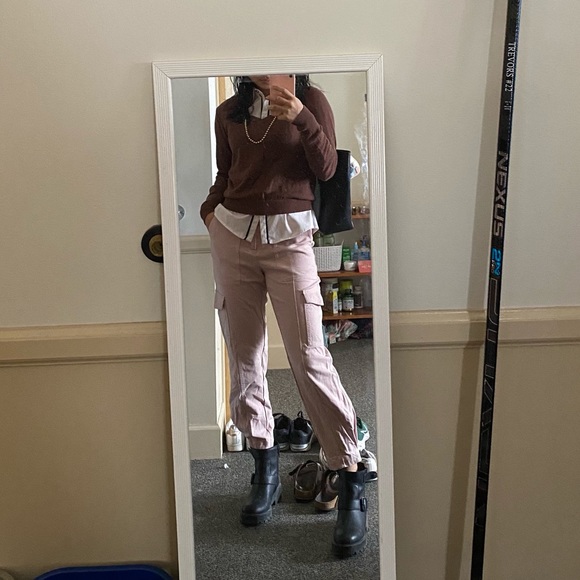 Meet your Posher, Lucy - Picture 1 of 2